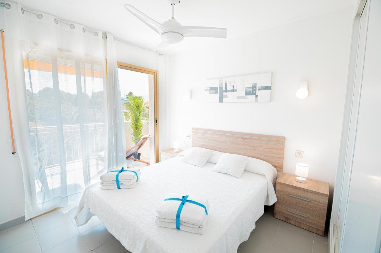 Apartamento Familiar Leomar Салоу Екстер'єр фото