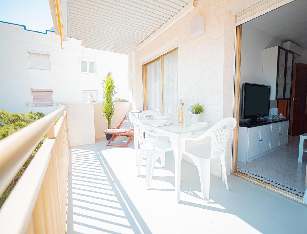 Apartamento Familiar Leomar Салоу Екстер'єр фото