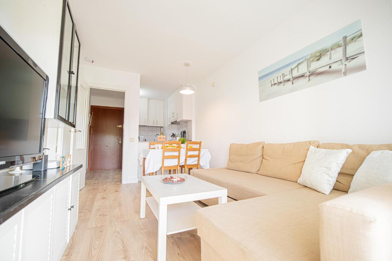 Apartamento Familiar Leomar Салоу Екстер'єр фото