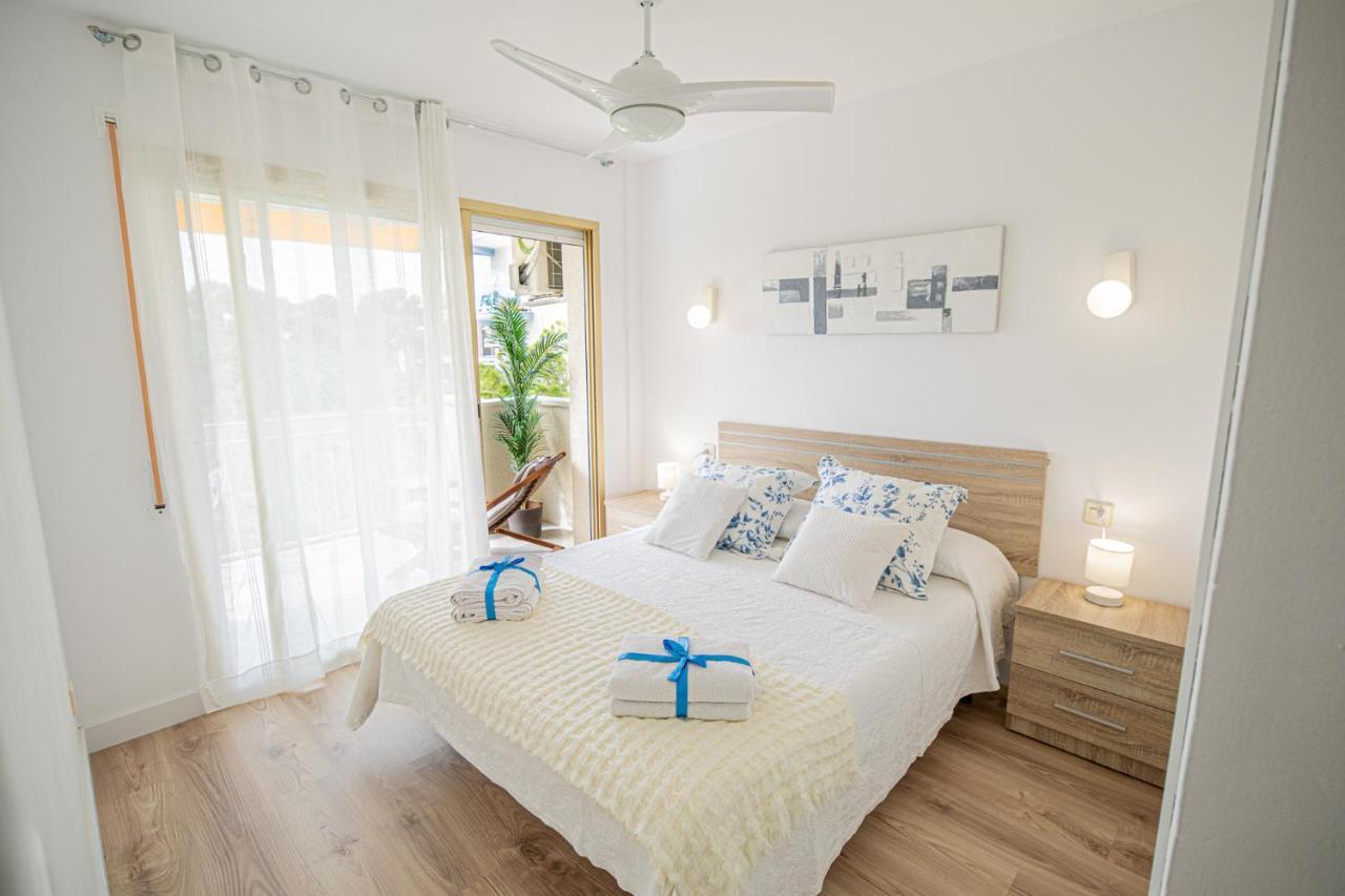 Apartamento Familiar Leomar Салоу Екстер'єр фото