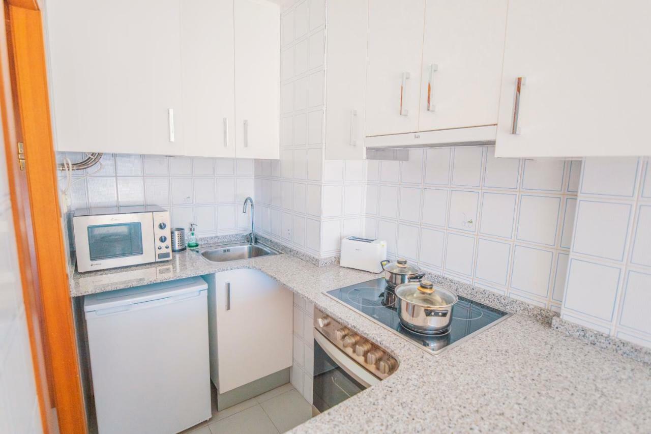 Apartamento Familiar Leomar Салоу Екстер'єр фото